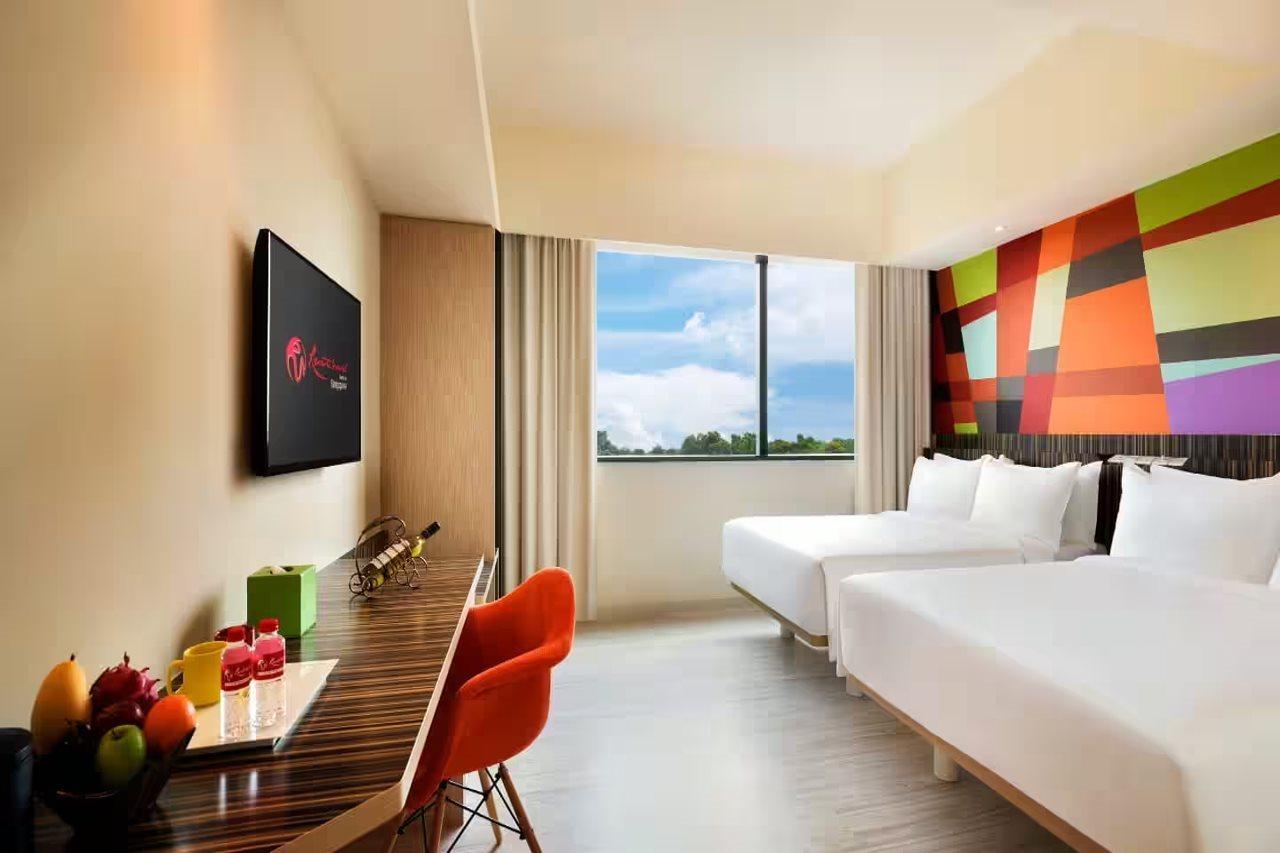 Genting Hotel Jurong Singapore Exteriör bild